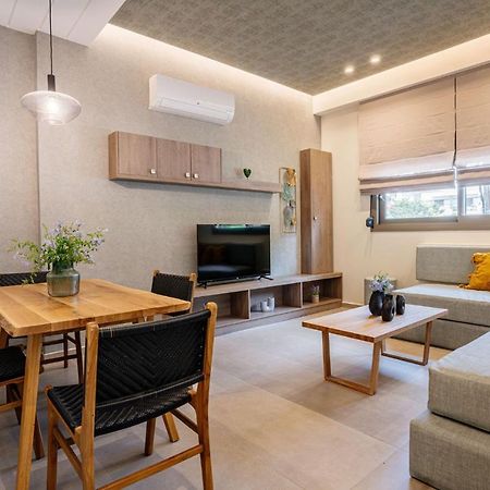 Iasmos Luxury Apartment Heraklion  Bagian luar foto